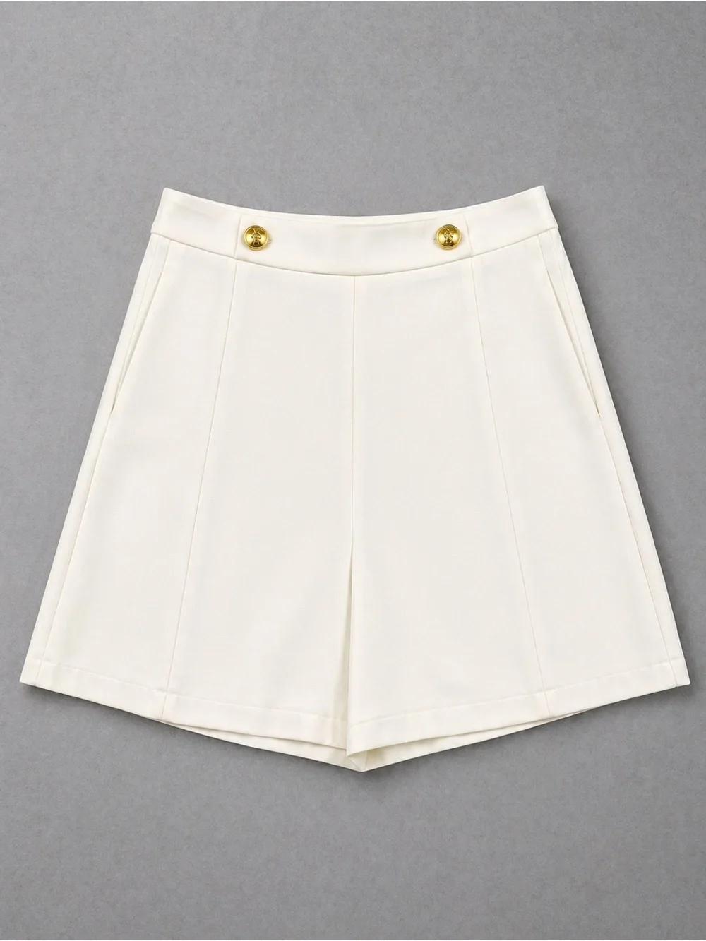 H&M Tailored Shorts Ivory Gold Crest Button Preppy Nautical Classic 4 - Picture 1 of 11
